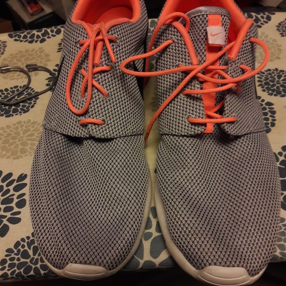 Nike men's